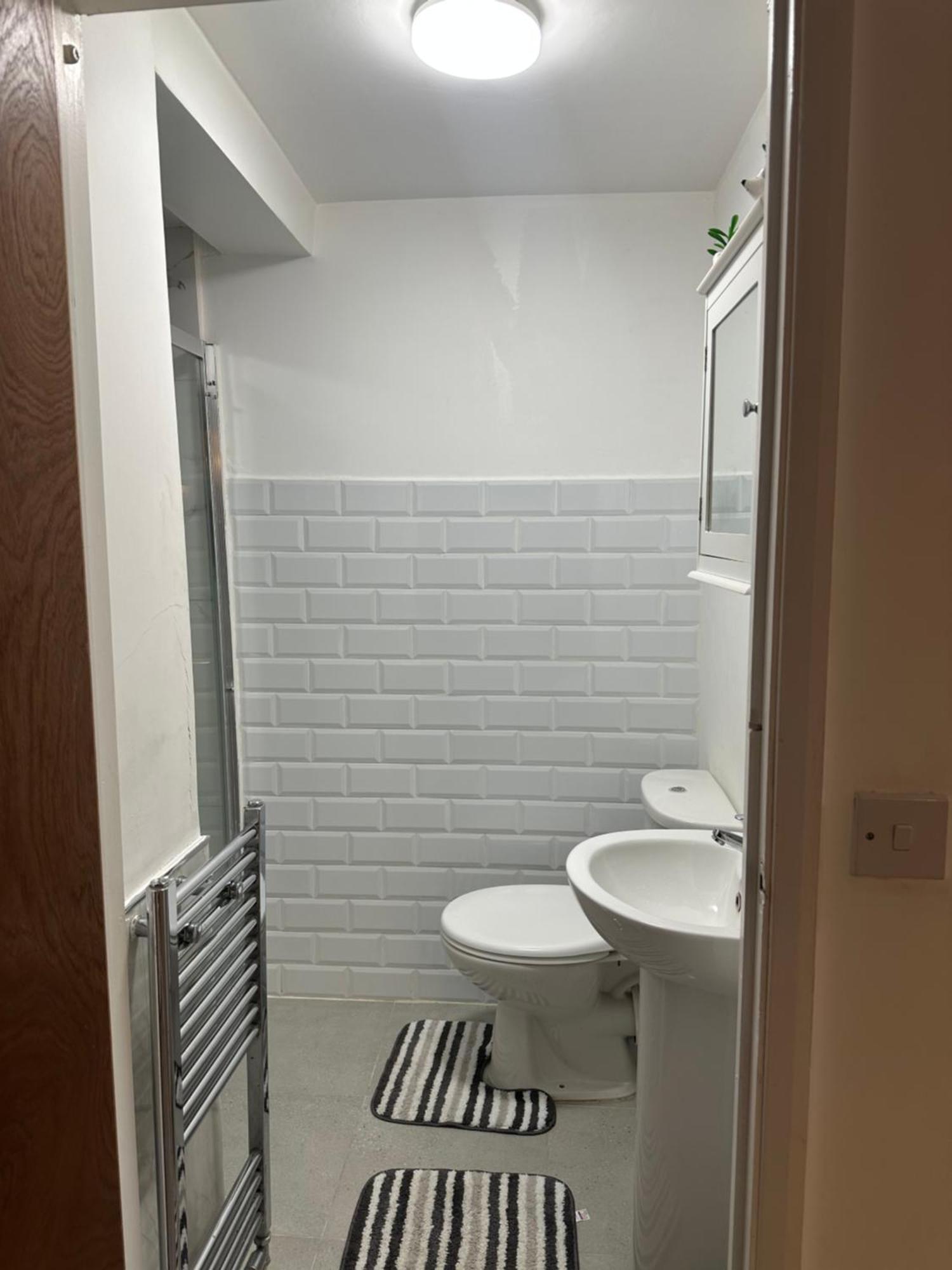 Stylish Studio Flat - Watford Junction - Harry Potter Ngoại thất bức ảnh